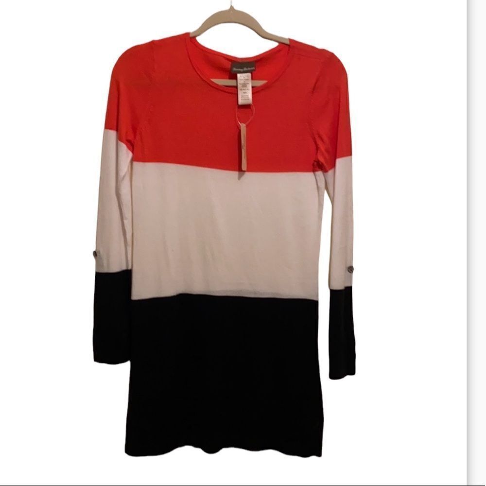 TOMMY Bahama beach sweater in perfect condition. Size Xs